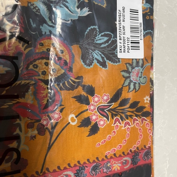 NWT Vismaya Rhapsody Scarf - Picture 9 of 10